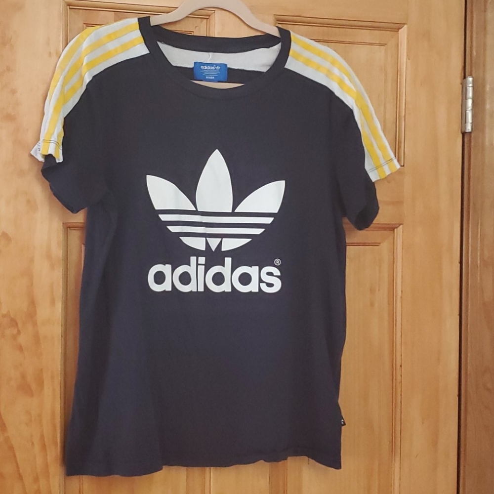 Super cute and comfortable t-shirt